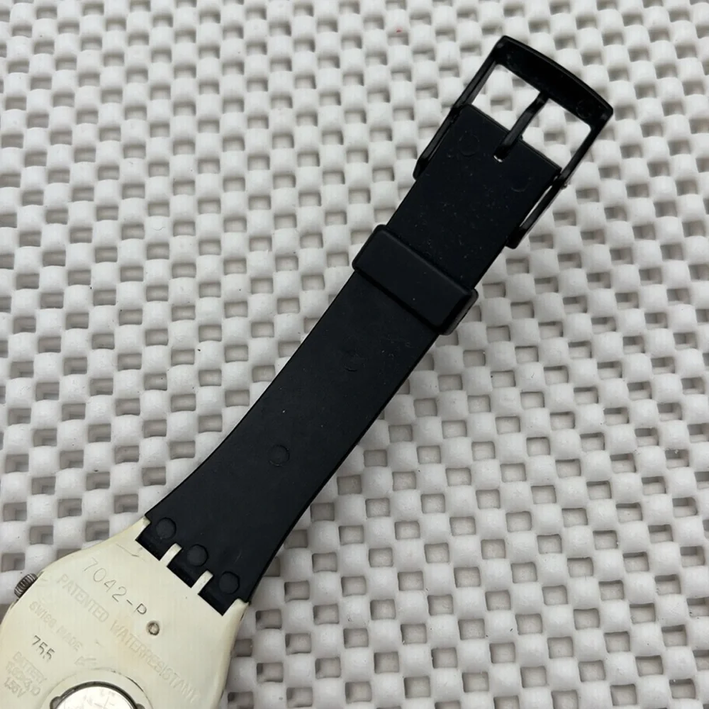 Swatch watch gw400
